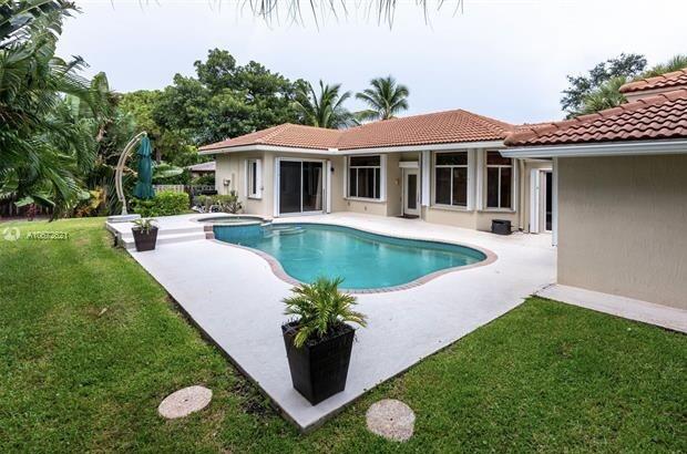 1399 SW 18th Street