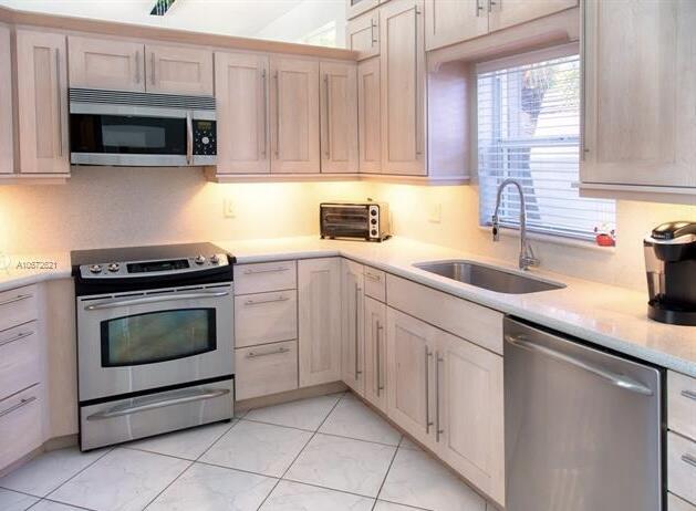 1399 SW 18th Street