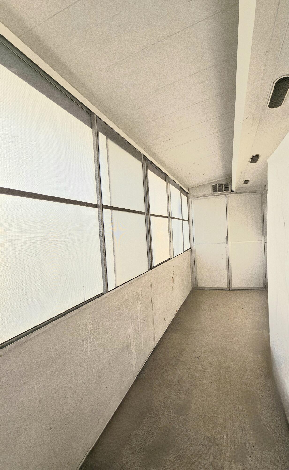 653 Saxony Lane N