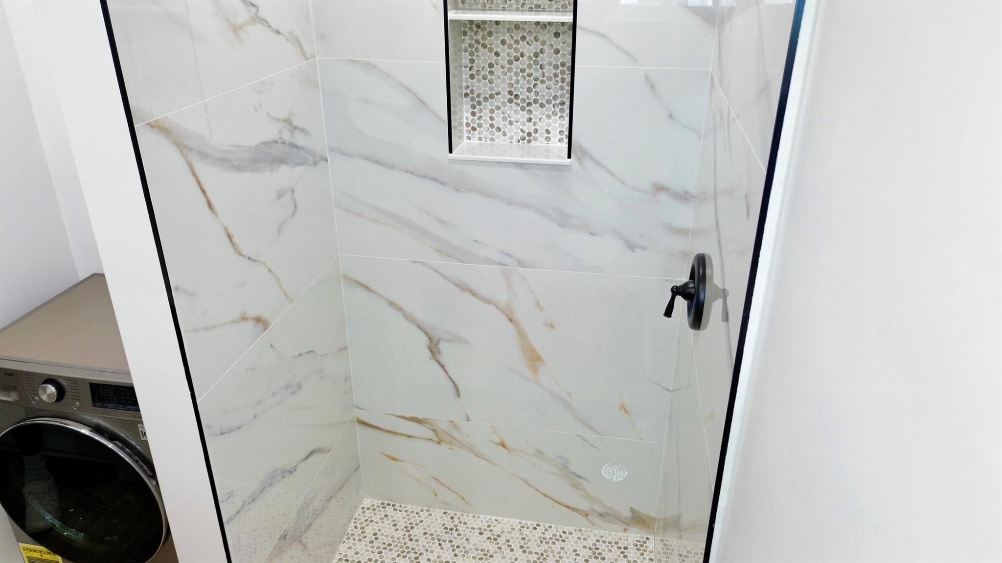 6100 NE 7th Avenue 17