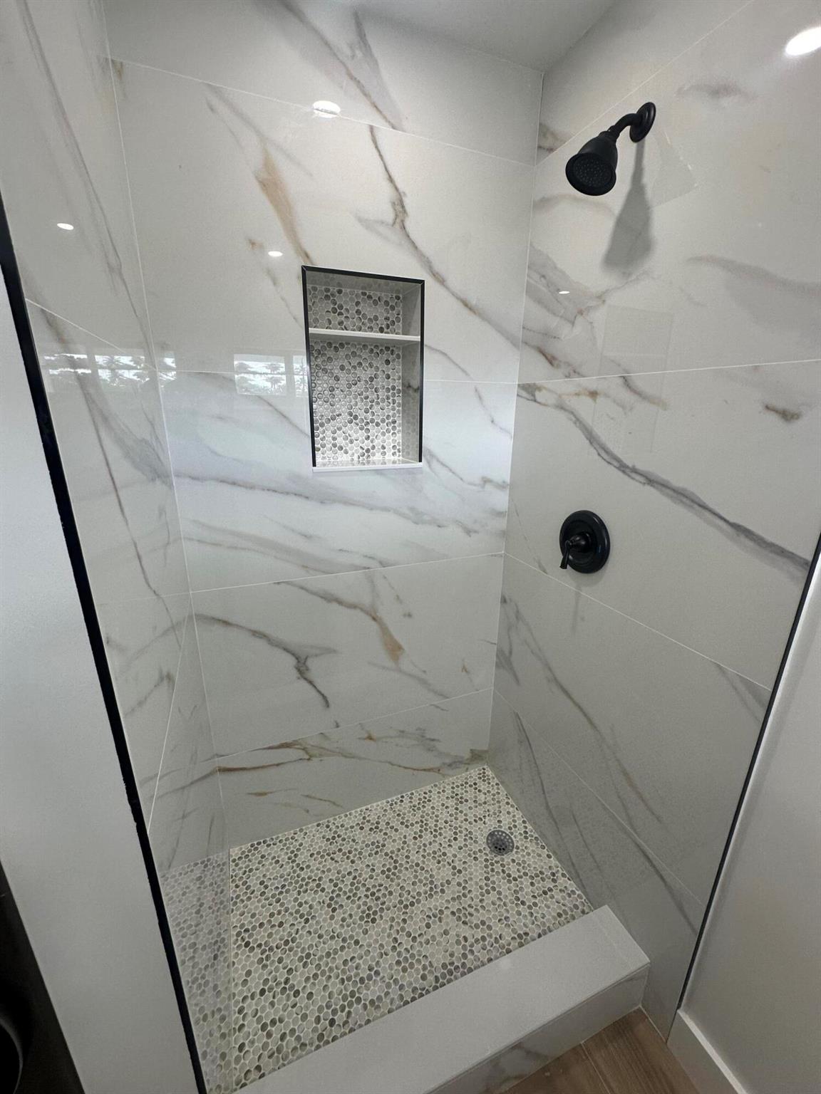 6100 NE 7th Avenue 17