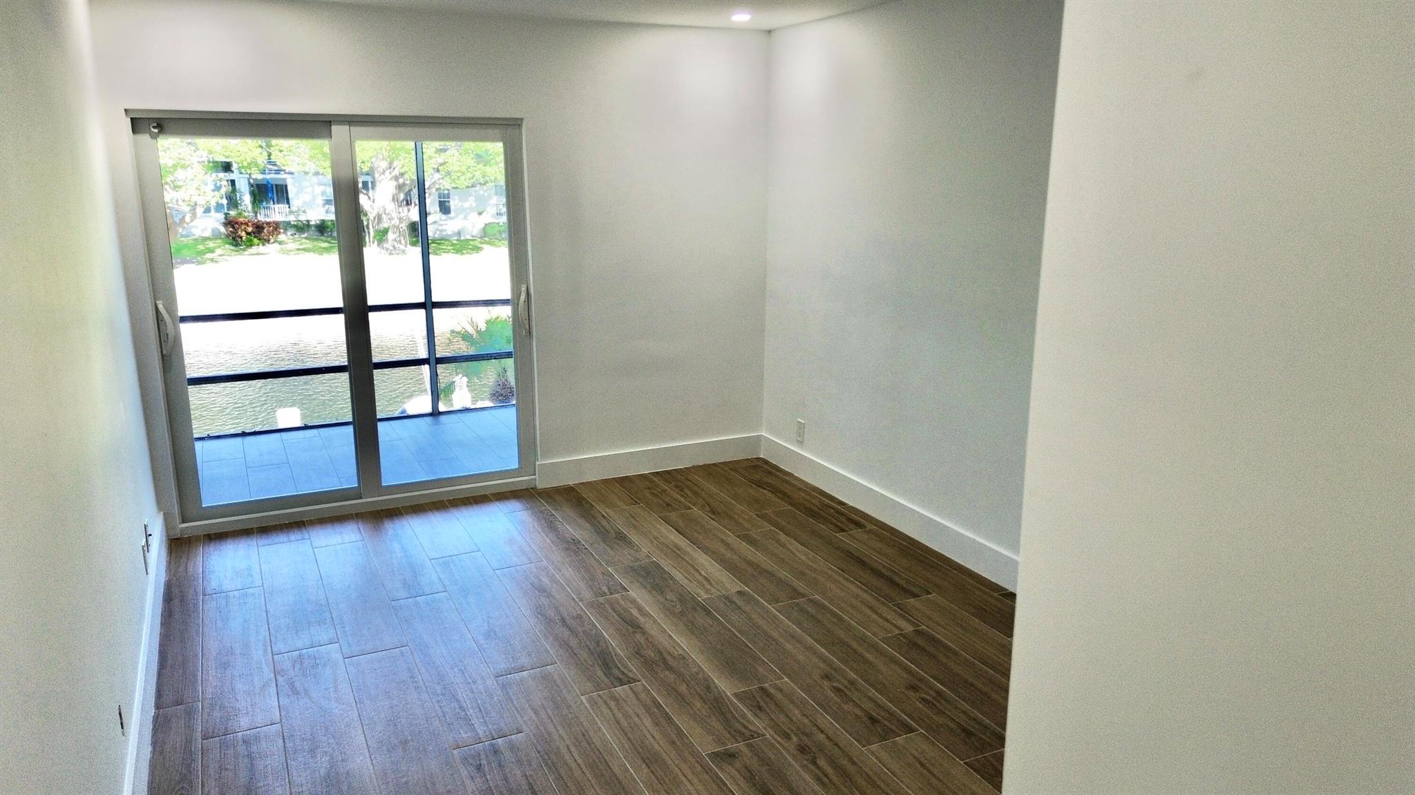 6100 NE 7th Avenue 17