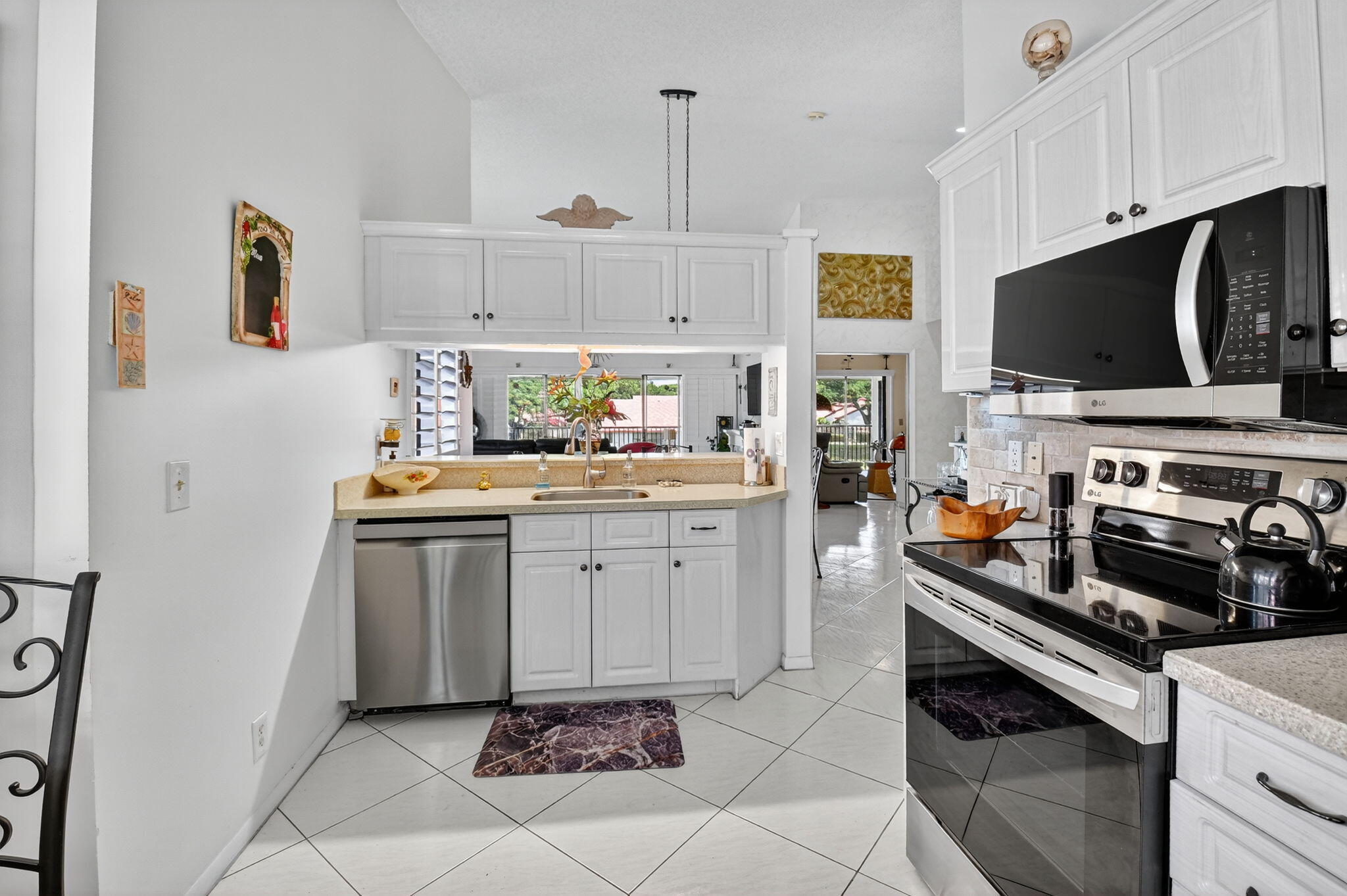 7693 Lexington Club Boulevard C