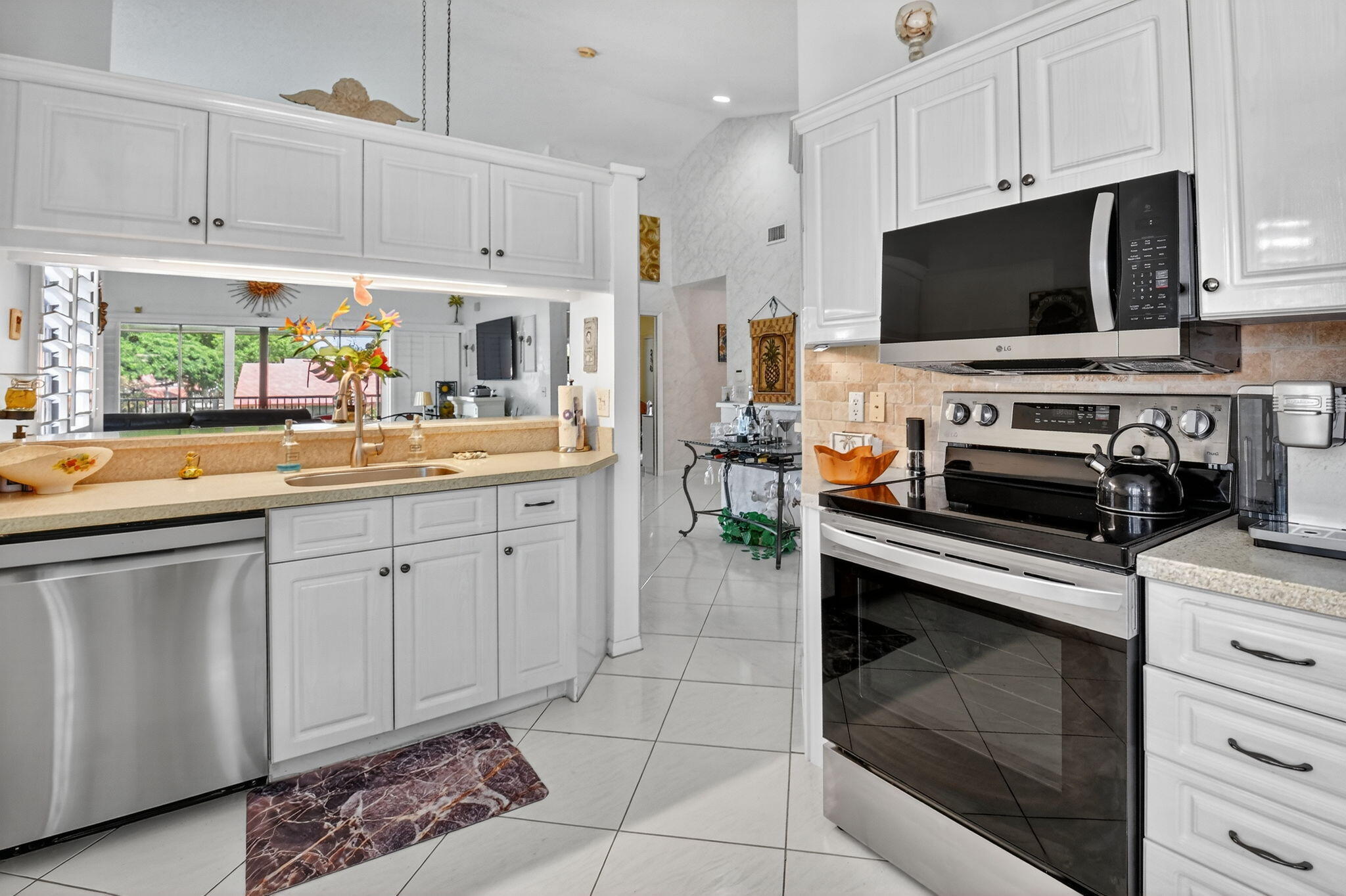 7693 Lexington Club Boulevard C