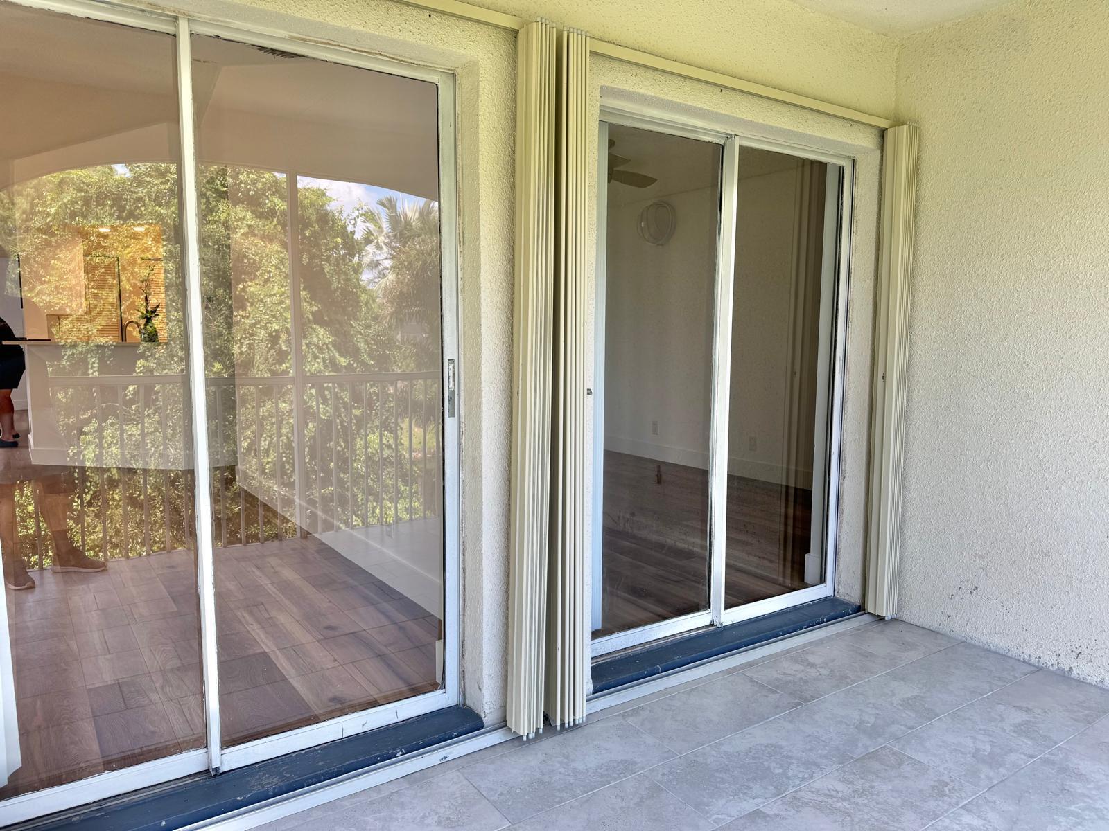 815 W Boynton Beach Boulevard 15-206