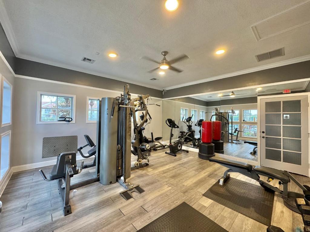 815 W Boynton Beach Boulevard 15-206