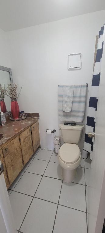 5550 Lakewood Circle A