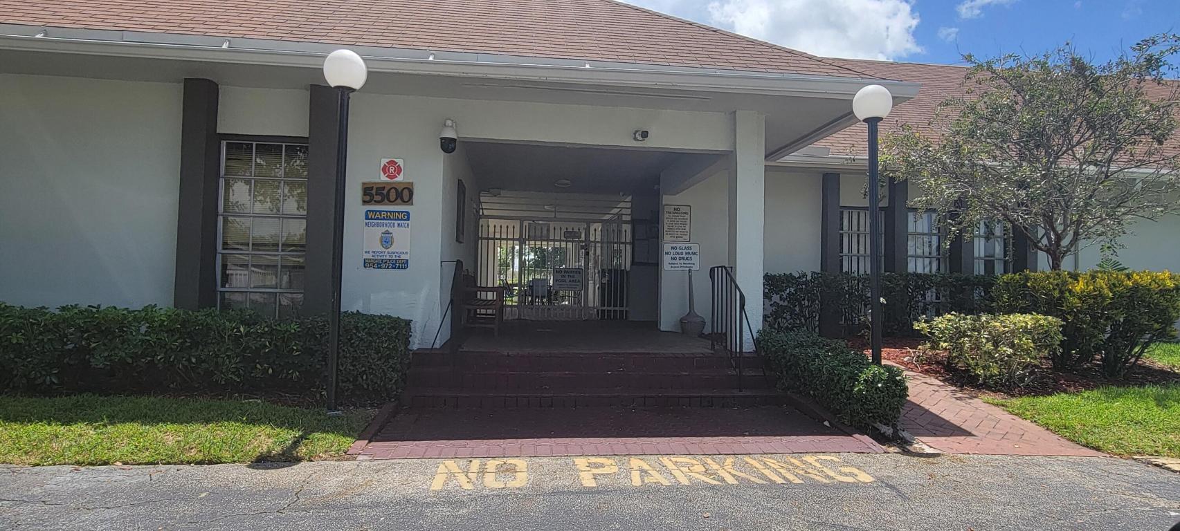 5550 Lakewood Circle A