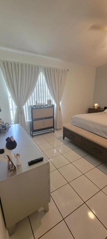 5550 Lakewood Circle A