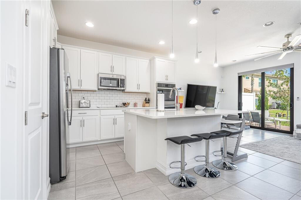 9501 Glider Way