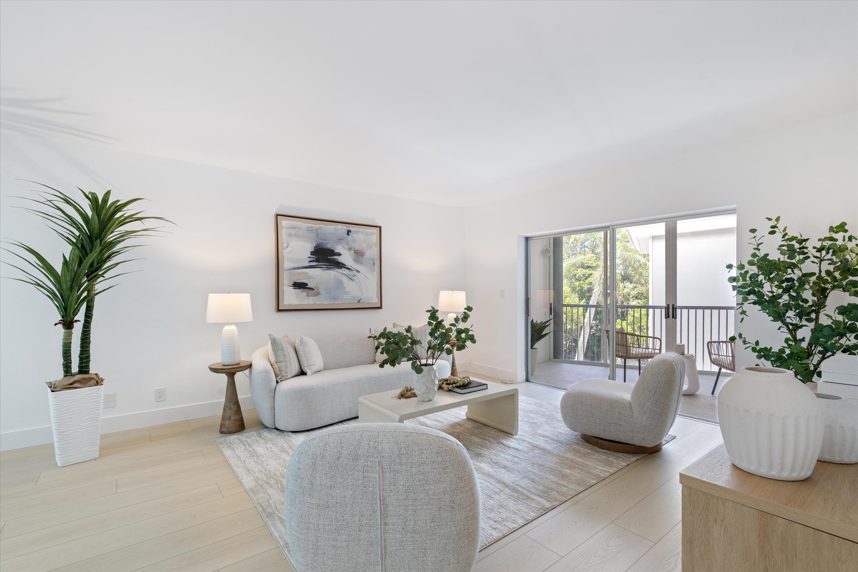 700 NE Harbour Terrace 3320