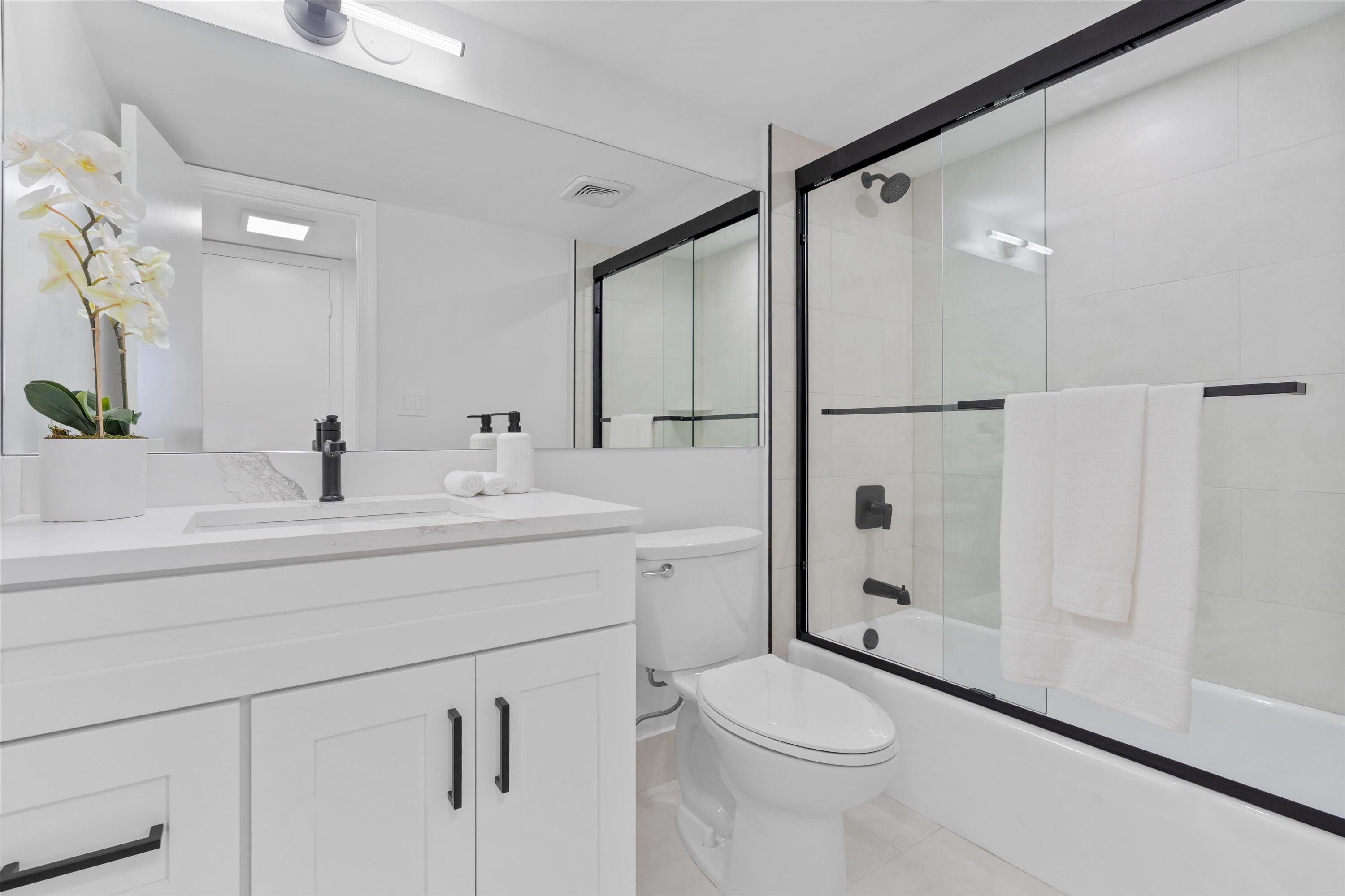 700 NE Harbour Terrace 3320