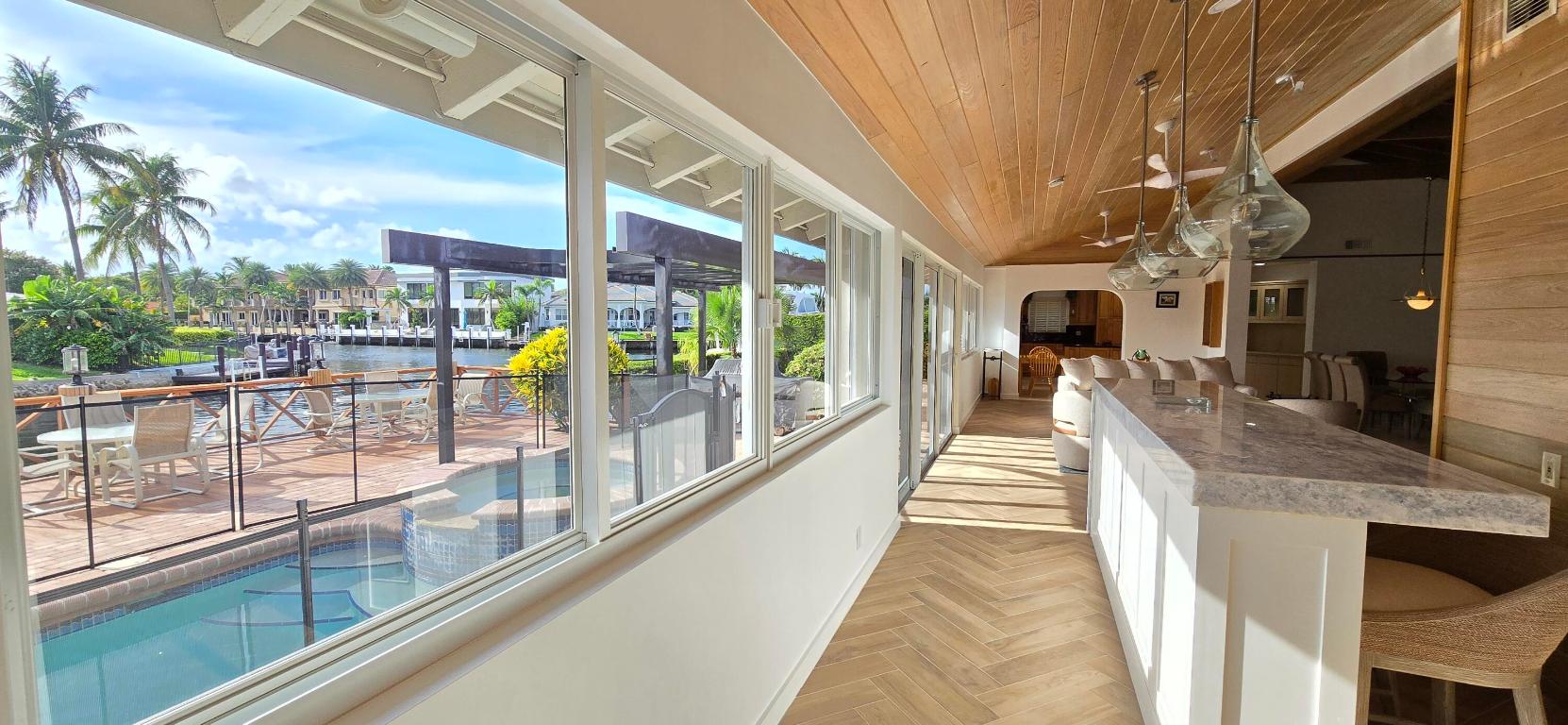 4011 NE 27th Terrace