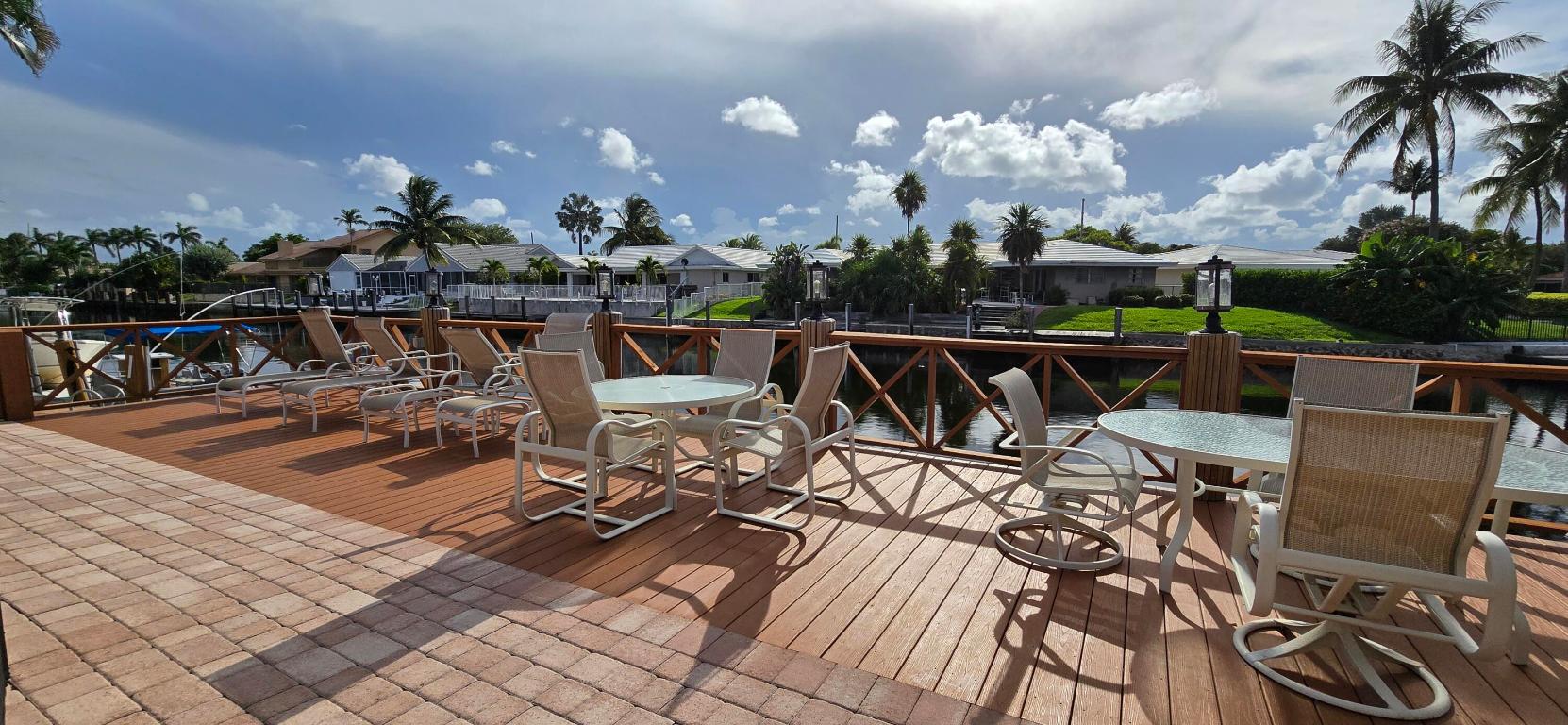 4011 NE 27th Terrace