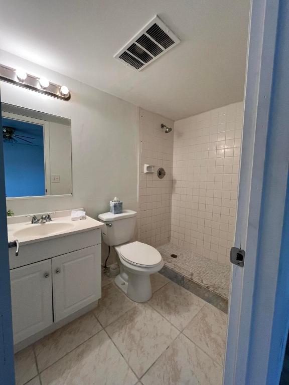 4204 Waterview Circle