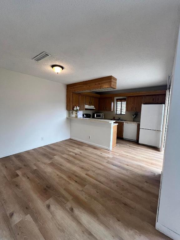 4204 Waterview Circle