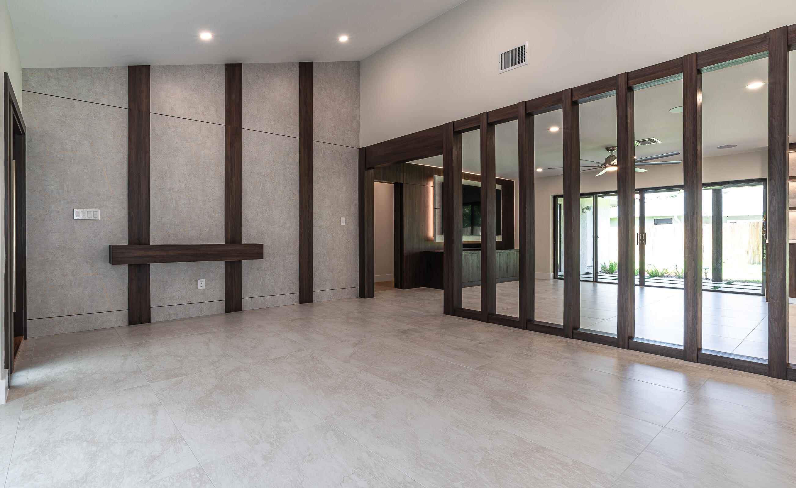 4853 Willow Drive