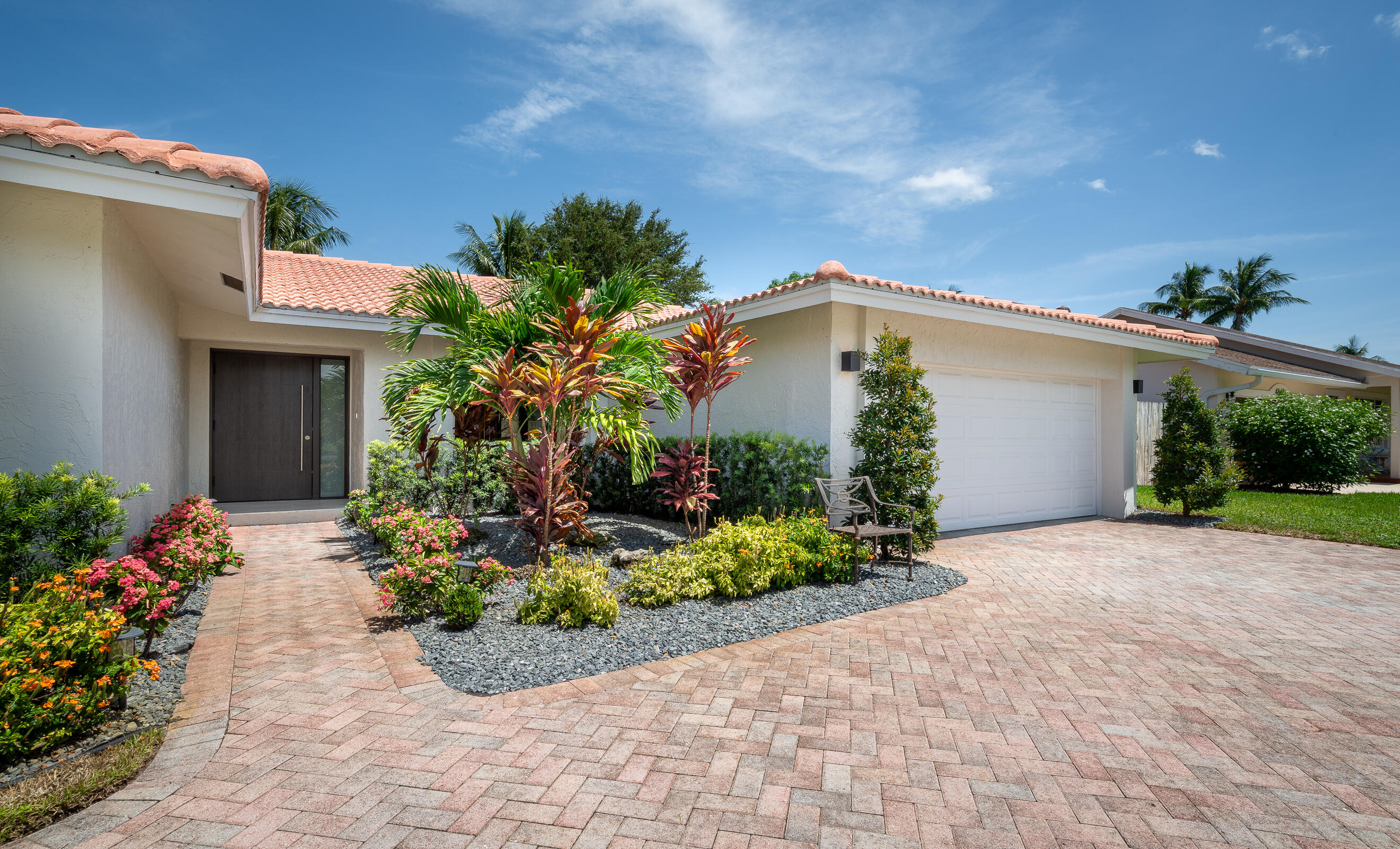 4853 Willow Drive
