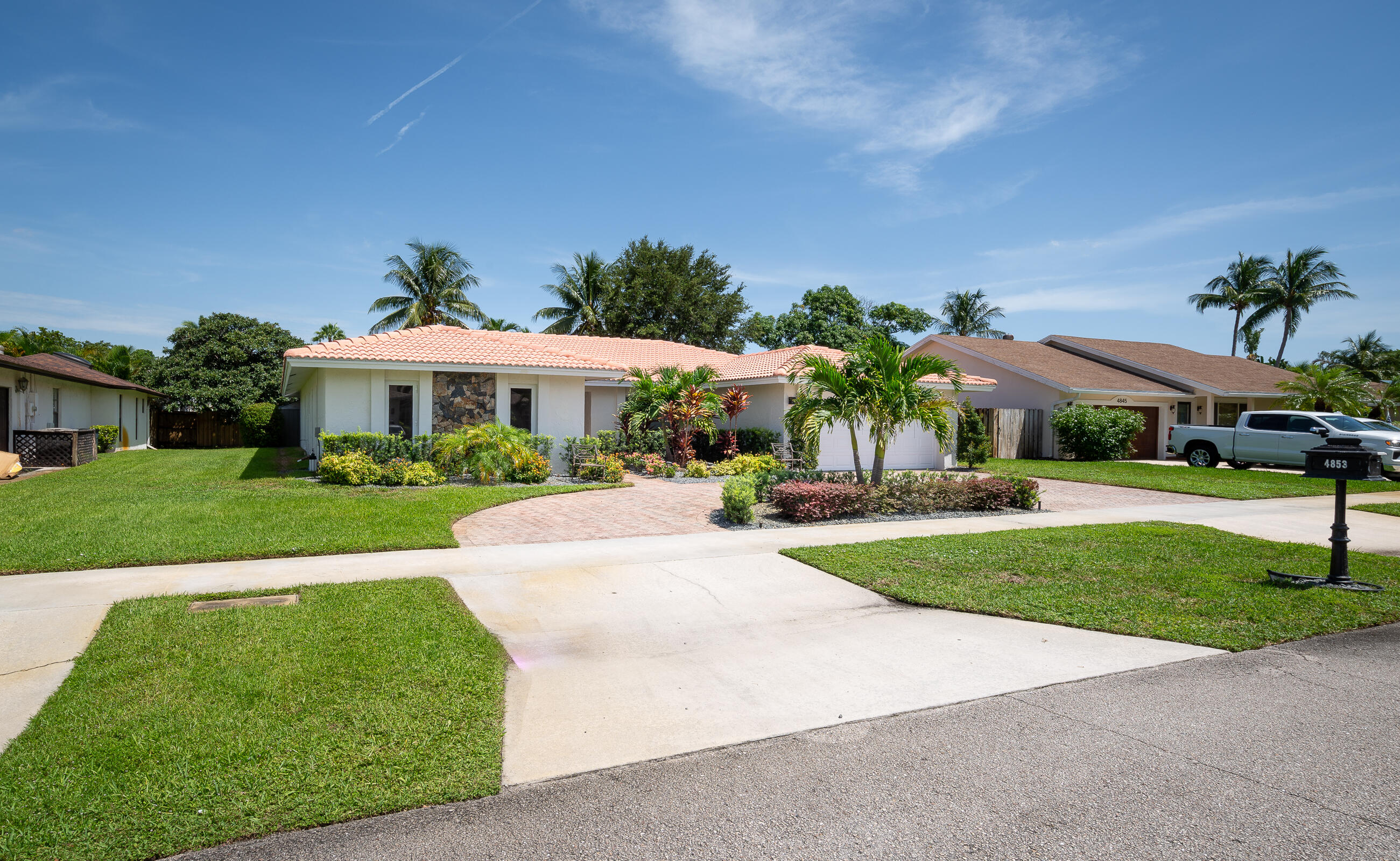 4853 Willow Drive