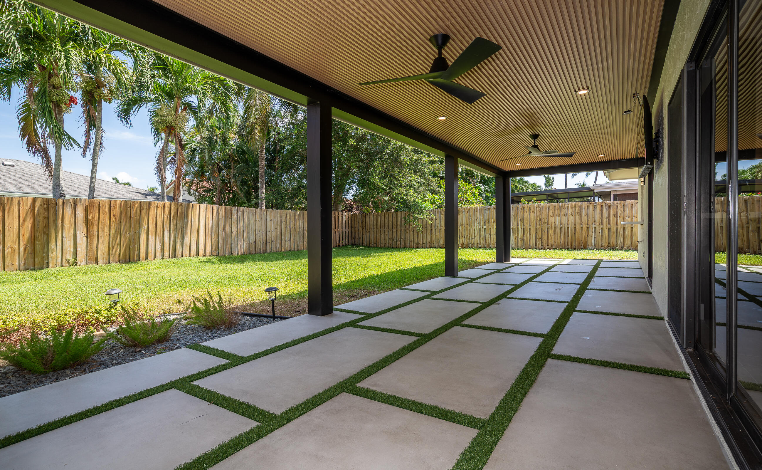 4853 Willow Drive