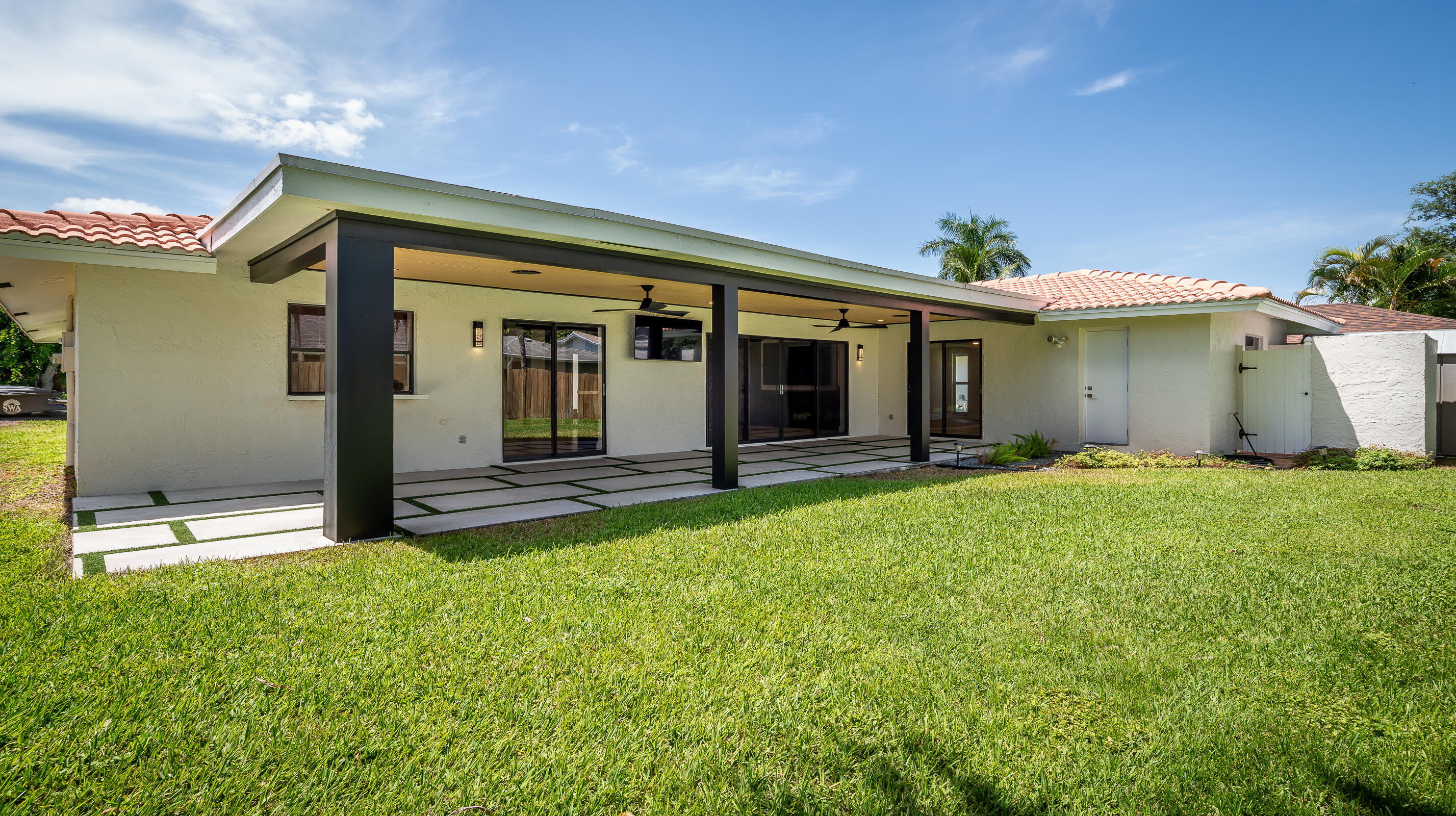 4853 Willow Drive