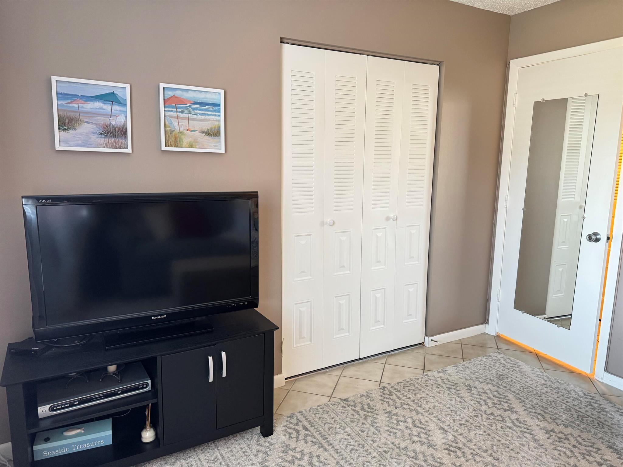 14904 Wildflower Lane