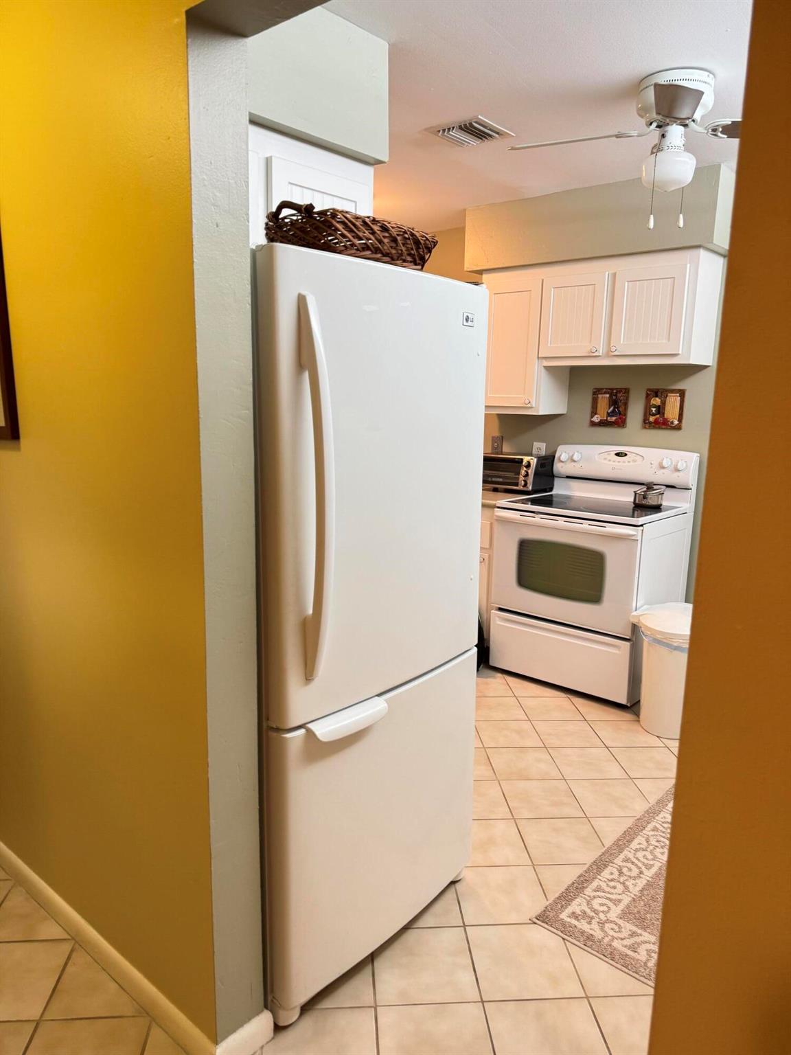 14904 Wildflower Lane