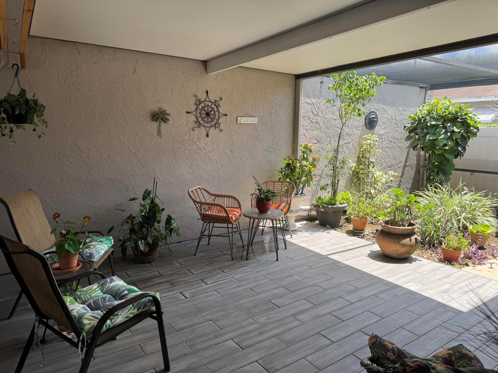 14904 Wildflower Lane