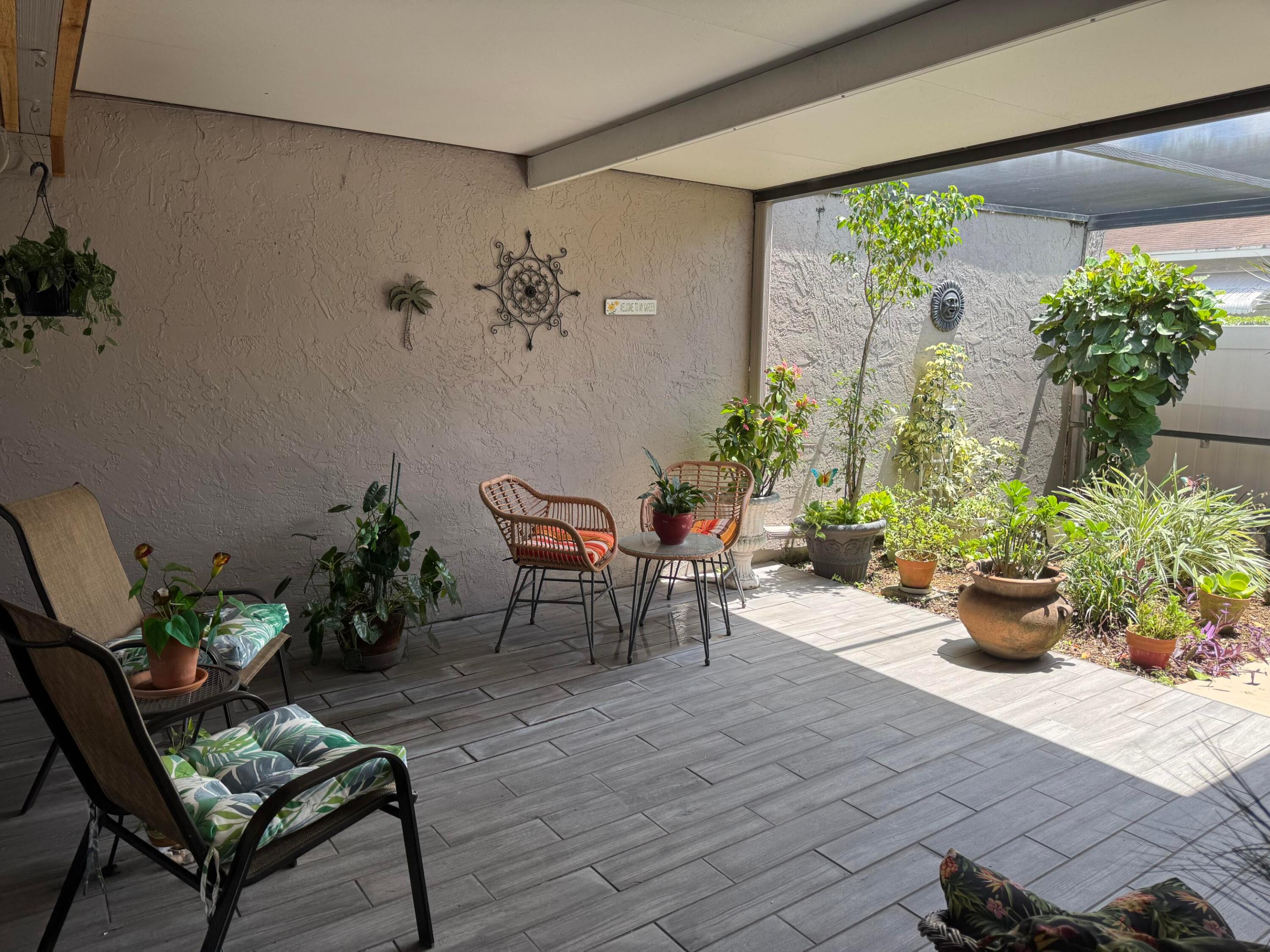 14904 Wildflower Lane