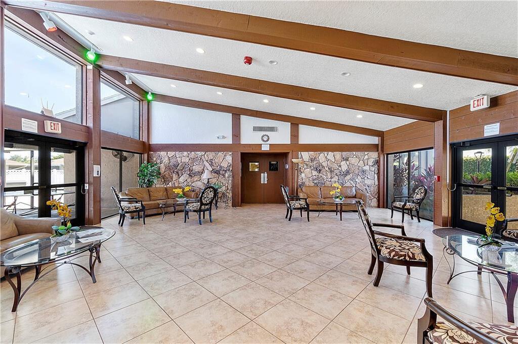 14904 Wildflower Lane