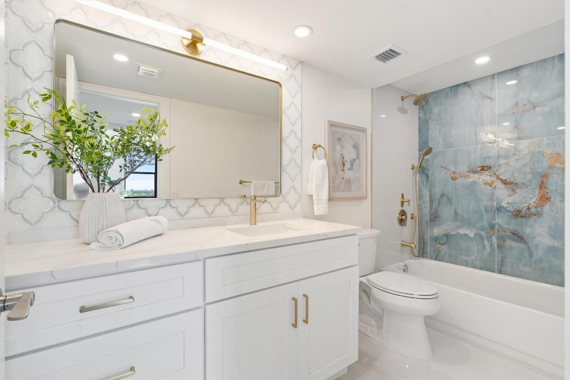 2003 N Ocean Boulevard 1504