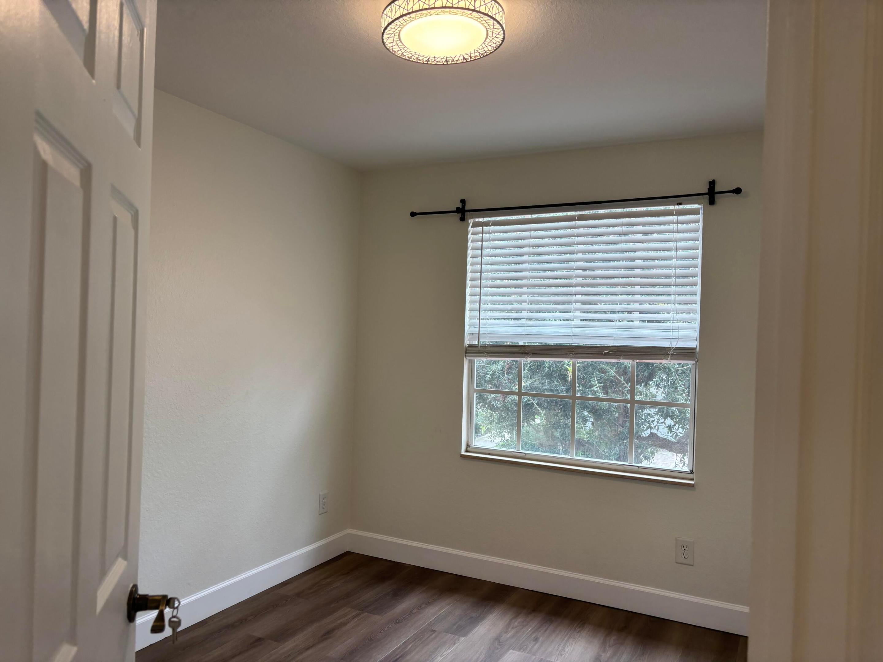 22118 Majestic Woods Way 402