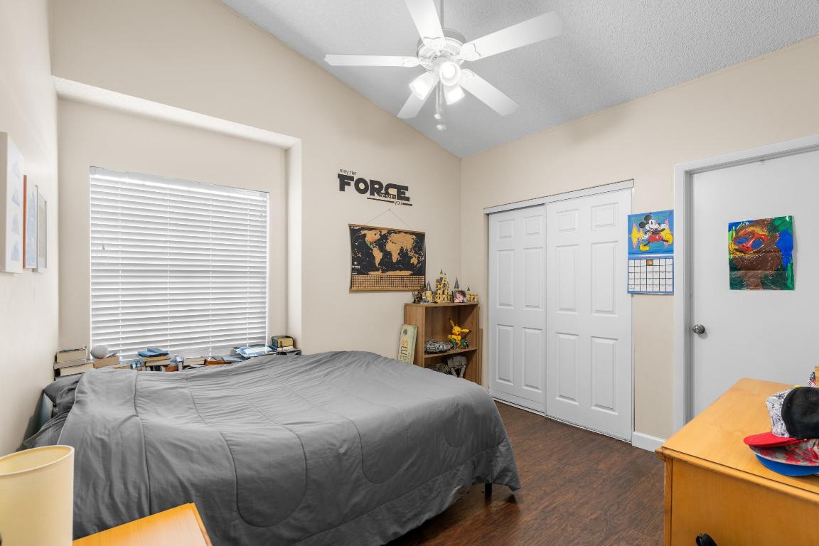 5302 Sapphire Valley