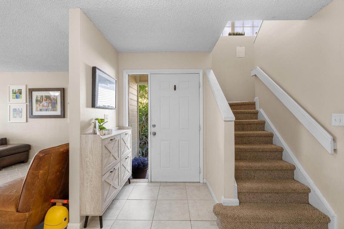 5302 Sapphire Valley