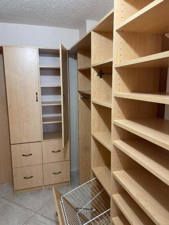 6300 NW 2nd Ave. 305