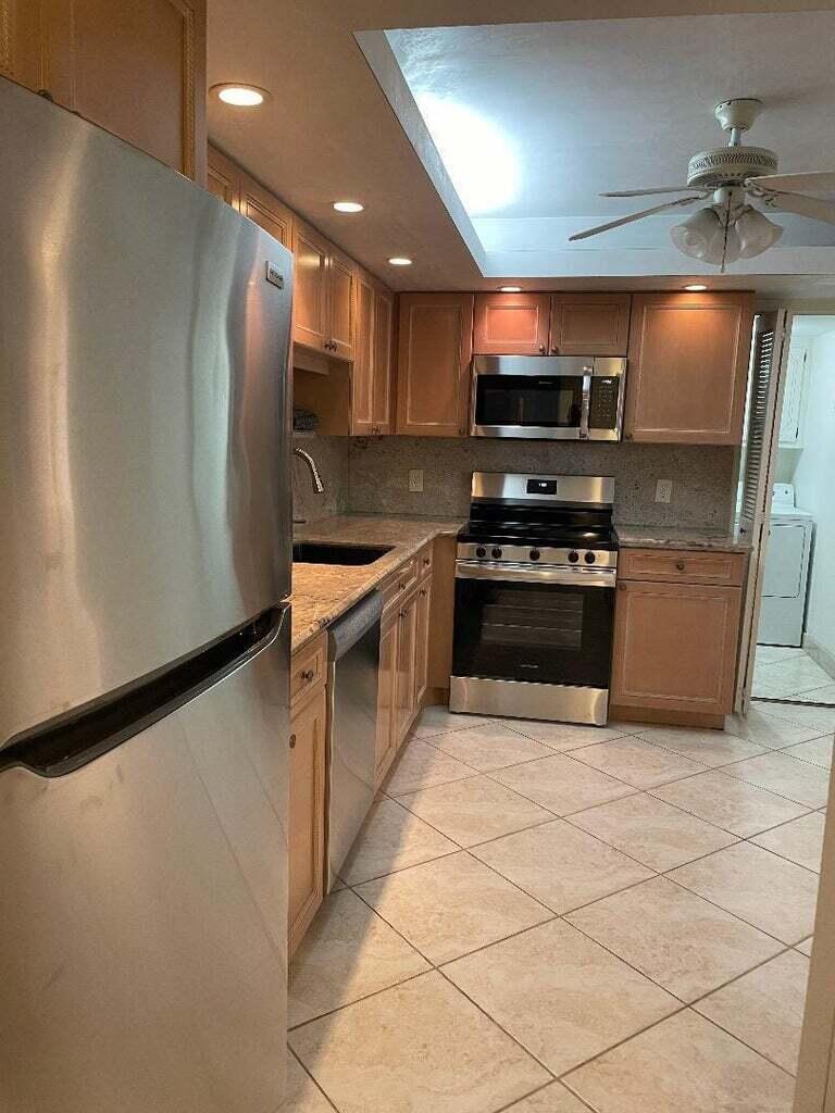 6300 NW 2nd Ave. 305
