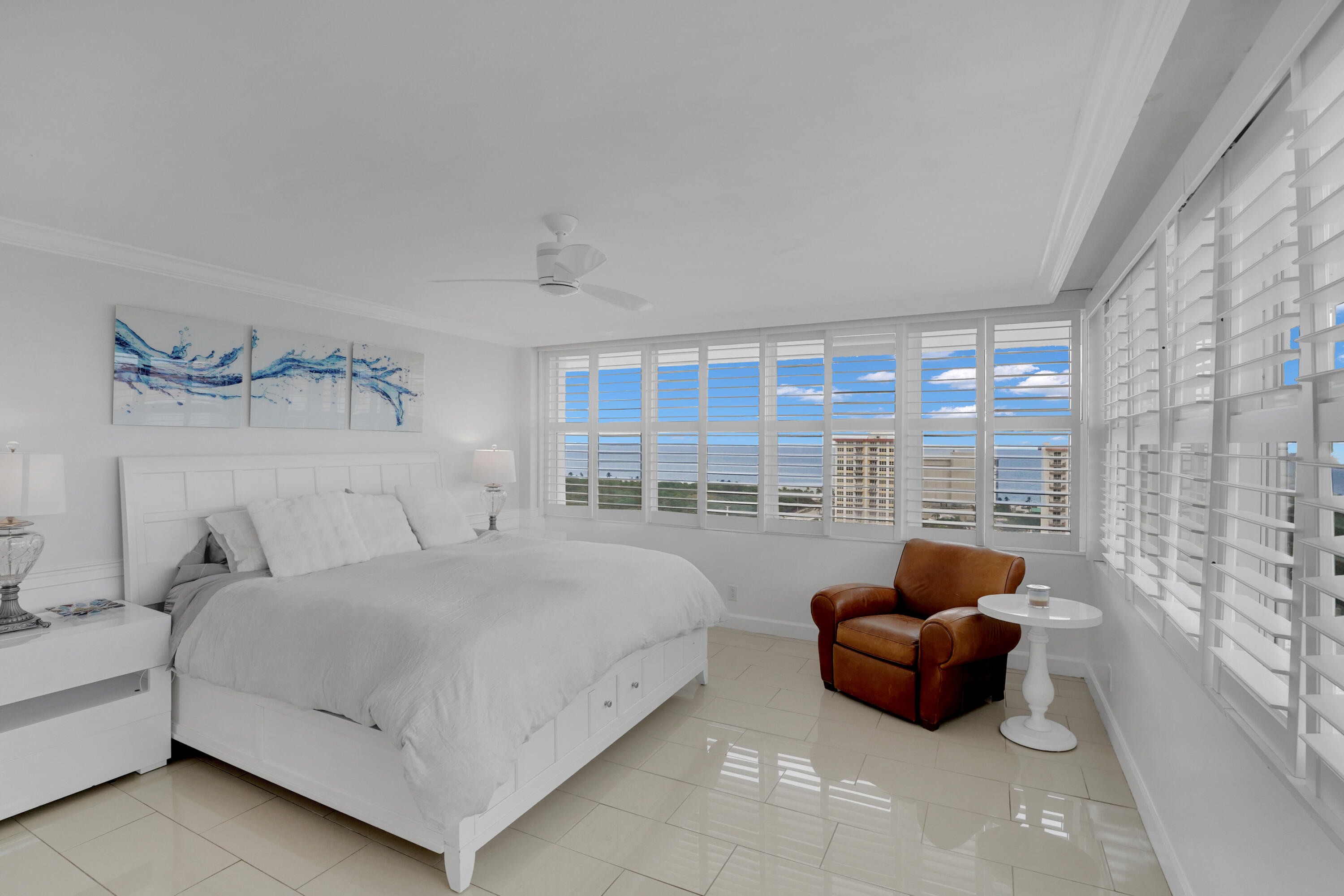 2800 E Sunrise Boulevard 19a