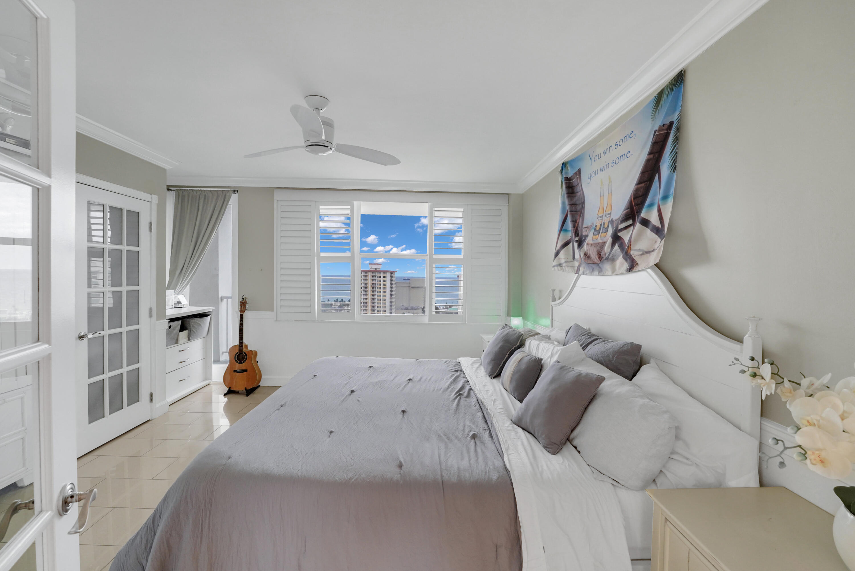 2800 E Sunrise Boulevard 19a