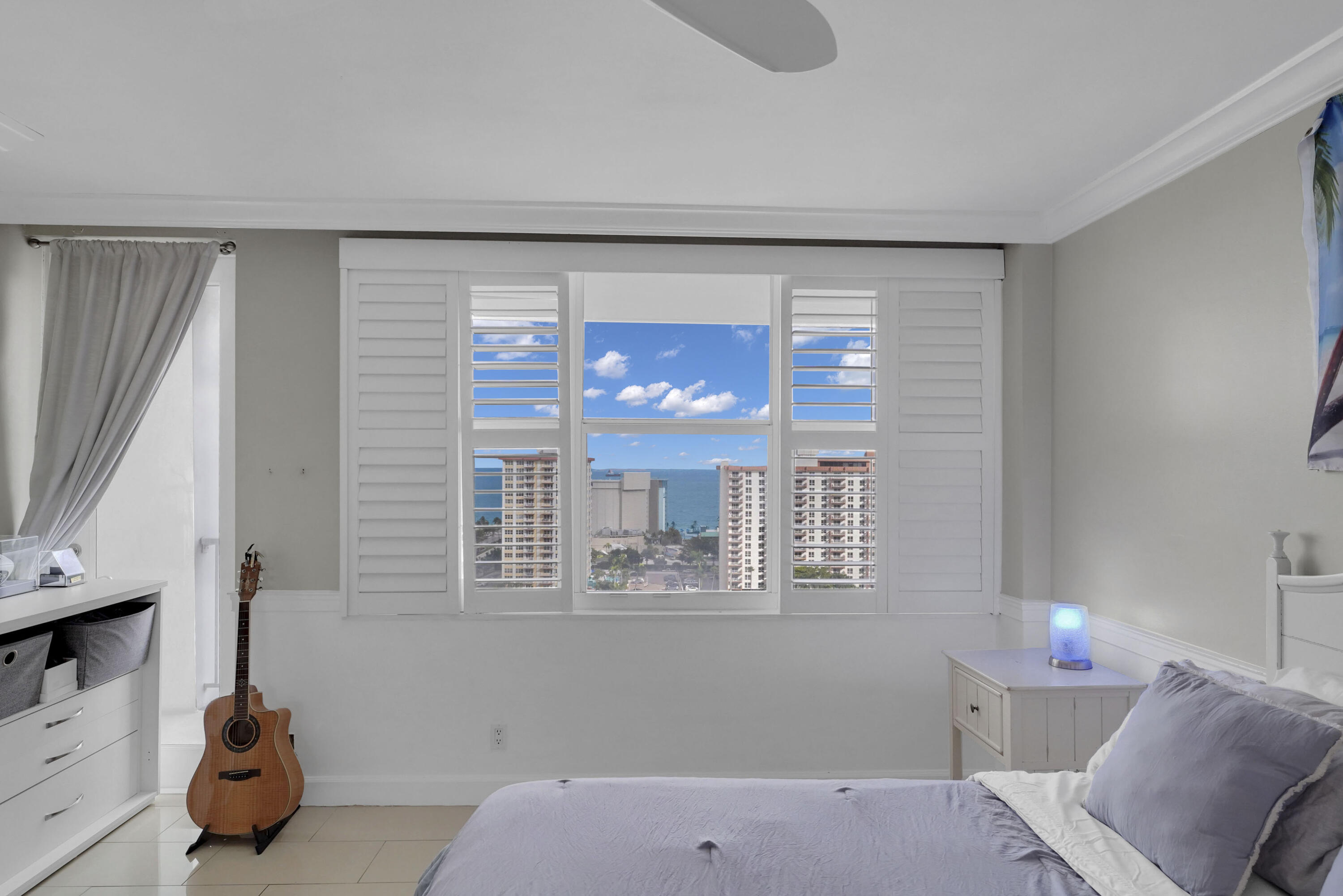 2800 E Sunrise Boulevard 19a