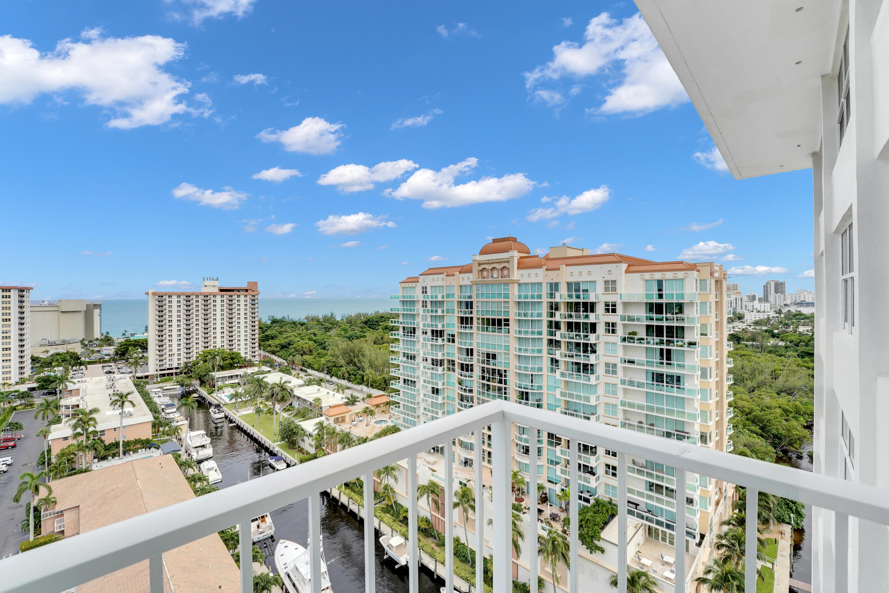 2800 E Sunrise Boulevard 19a