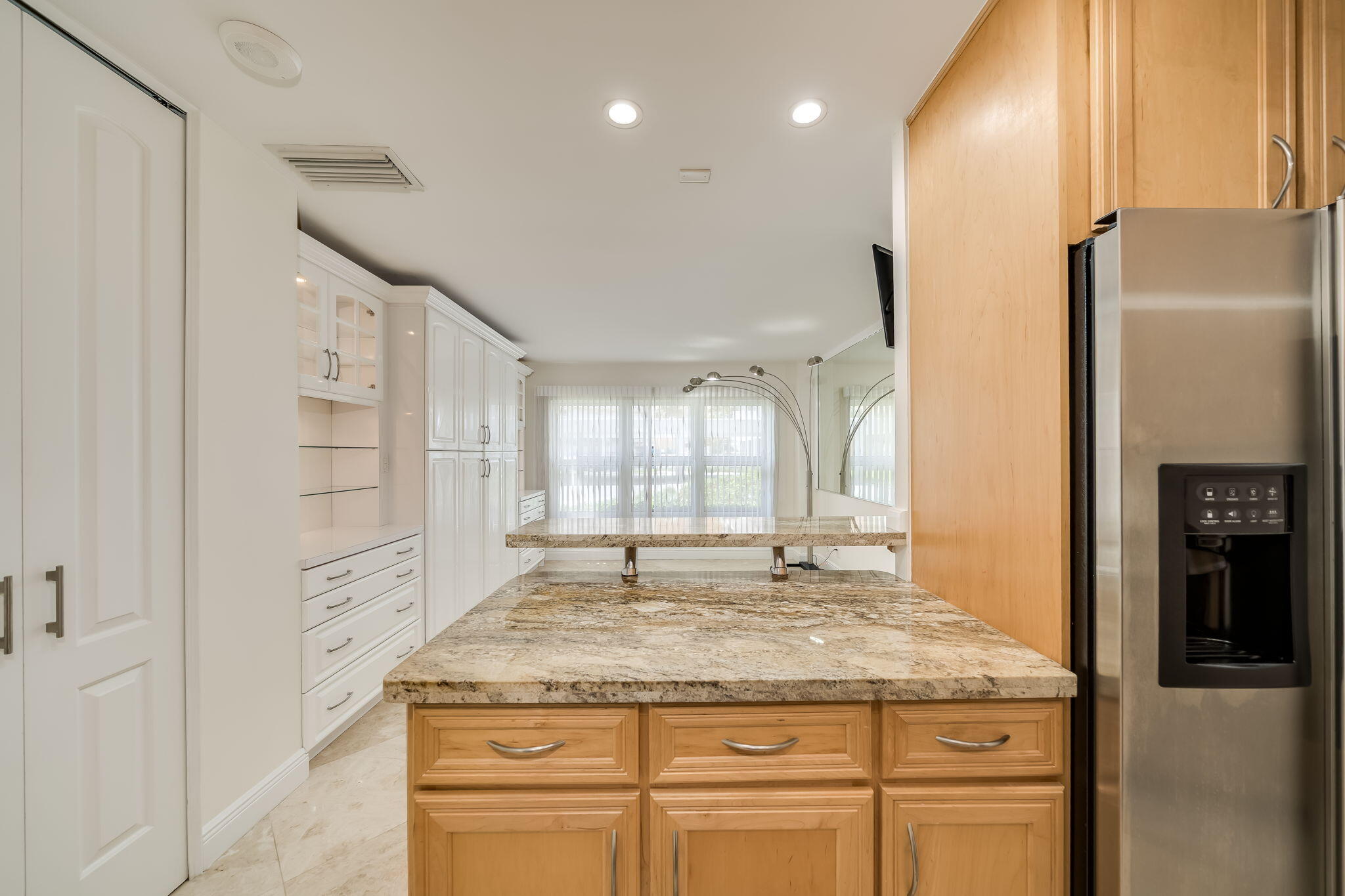 405 N Ocean Boulevard 122