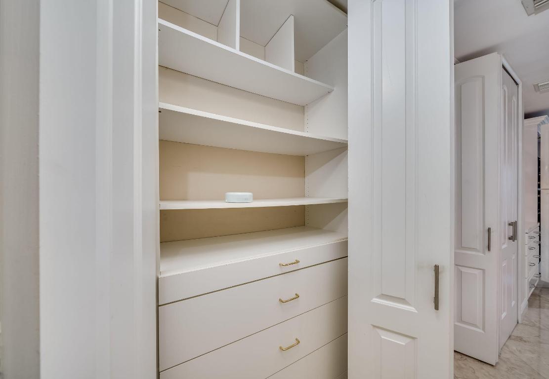 405 N Ocean Boulevard 122