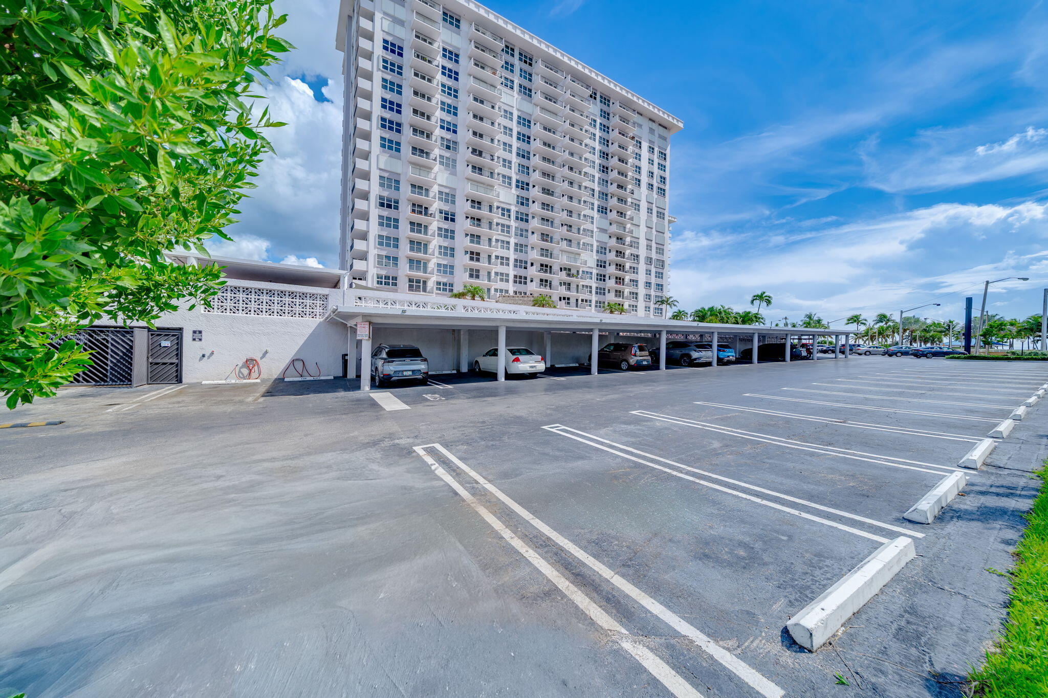 405 N Ocean Boulevard 122