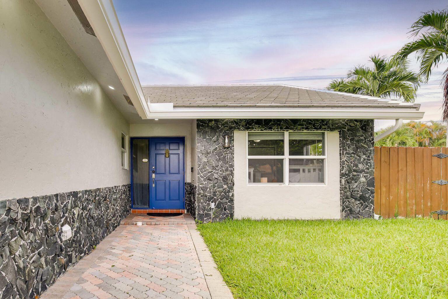 7515 Silver Woods Court, Boca Raton