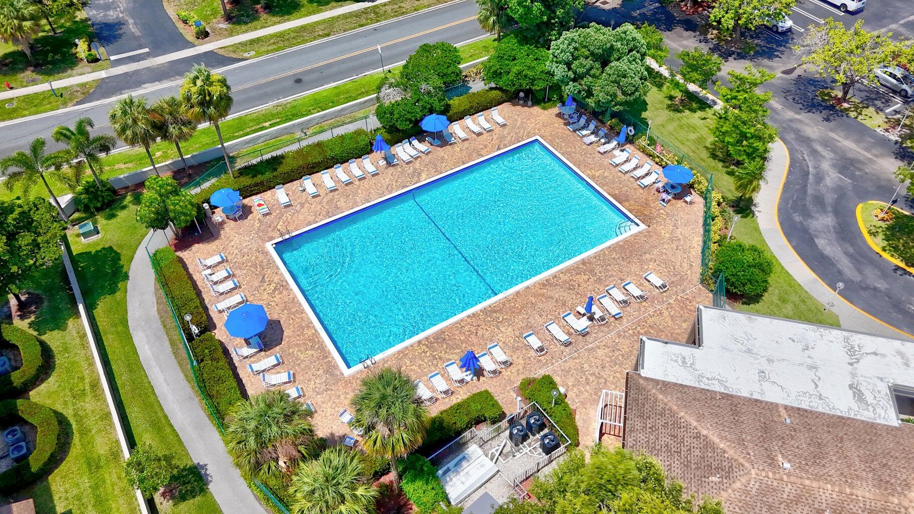 105 Gardens Drive 102