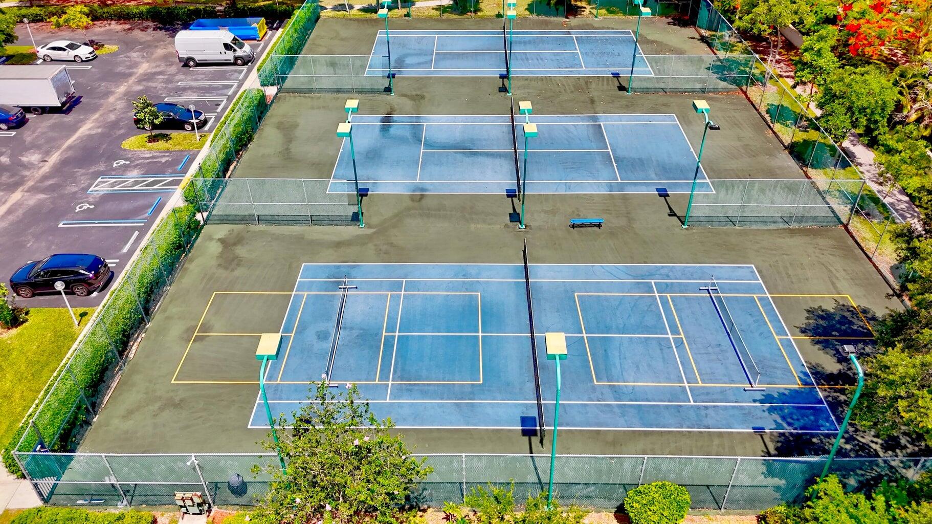 105 Gardens Drive 102