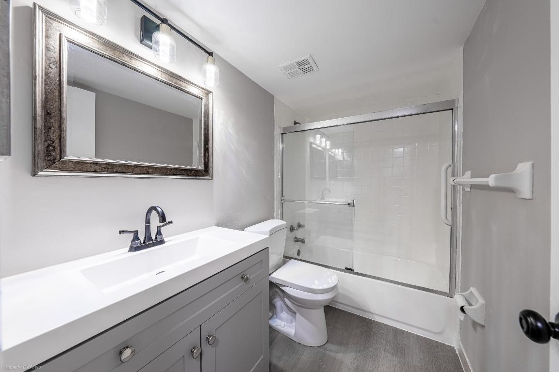 105 Gardens Drive 102