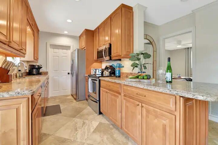 2320 NE 51st Street