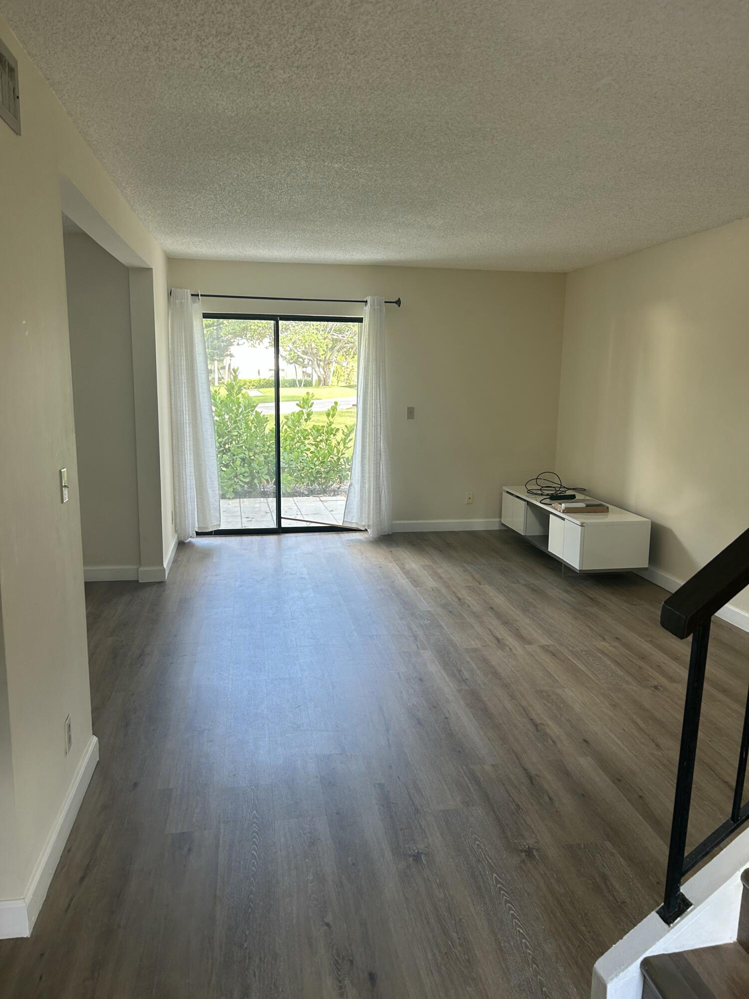 7200 NW 2nd Avenue 68