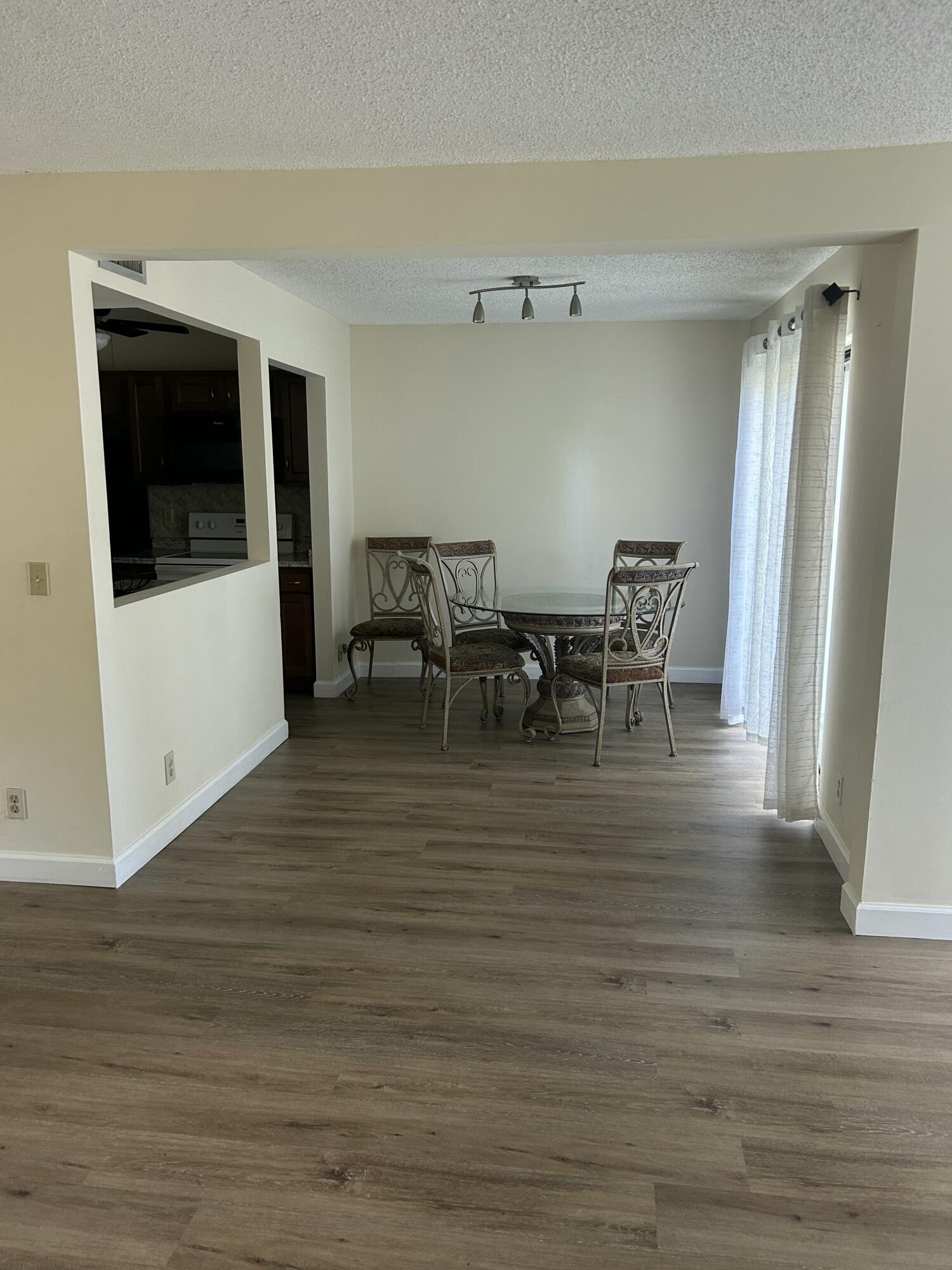 7200 NW 2nd Avenue 68